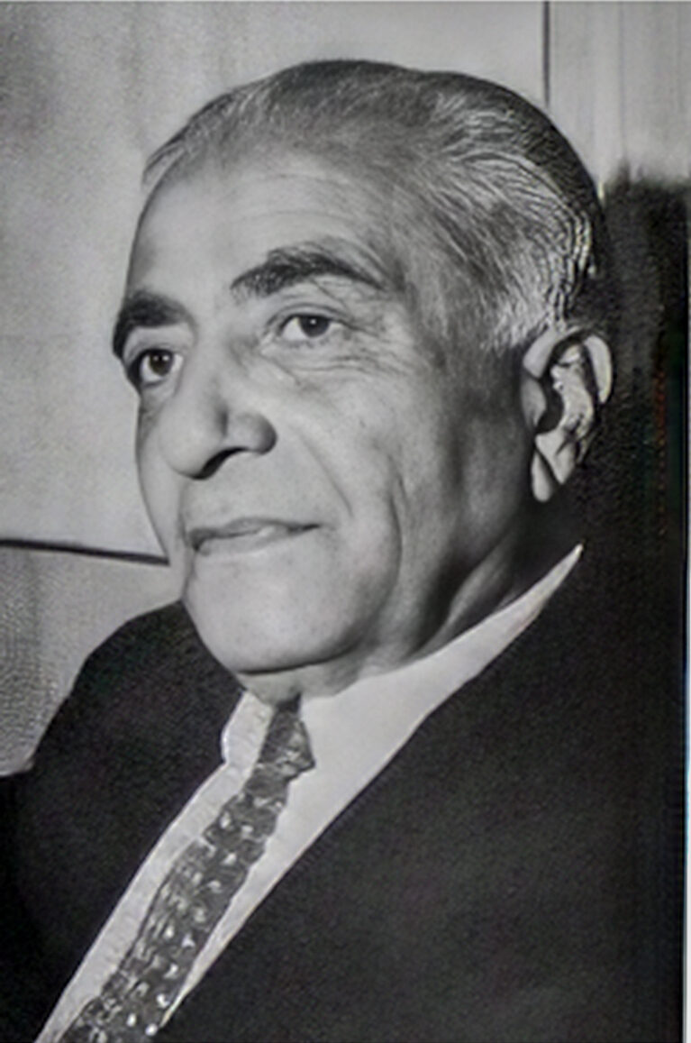 Prof. Dr. Mümtaz TURHAN